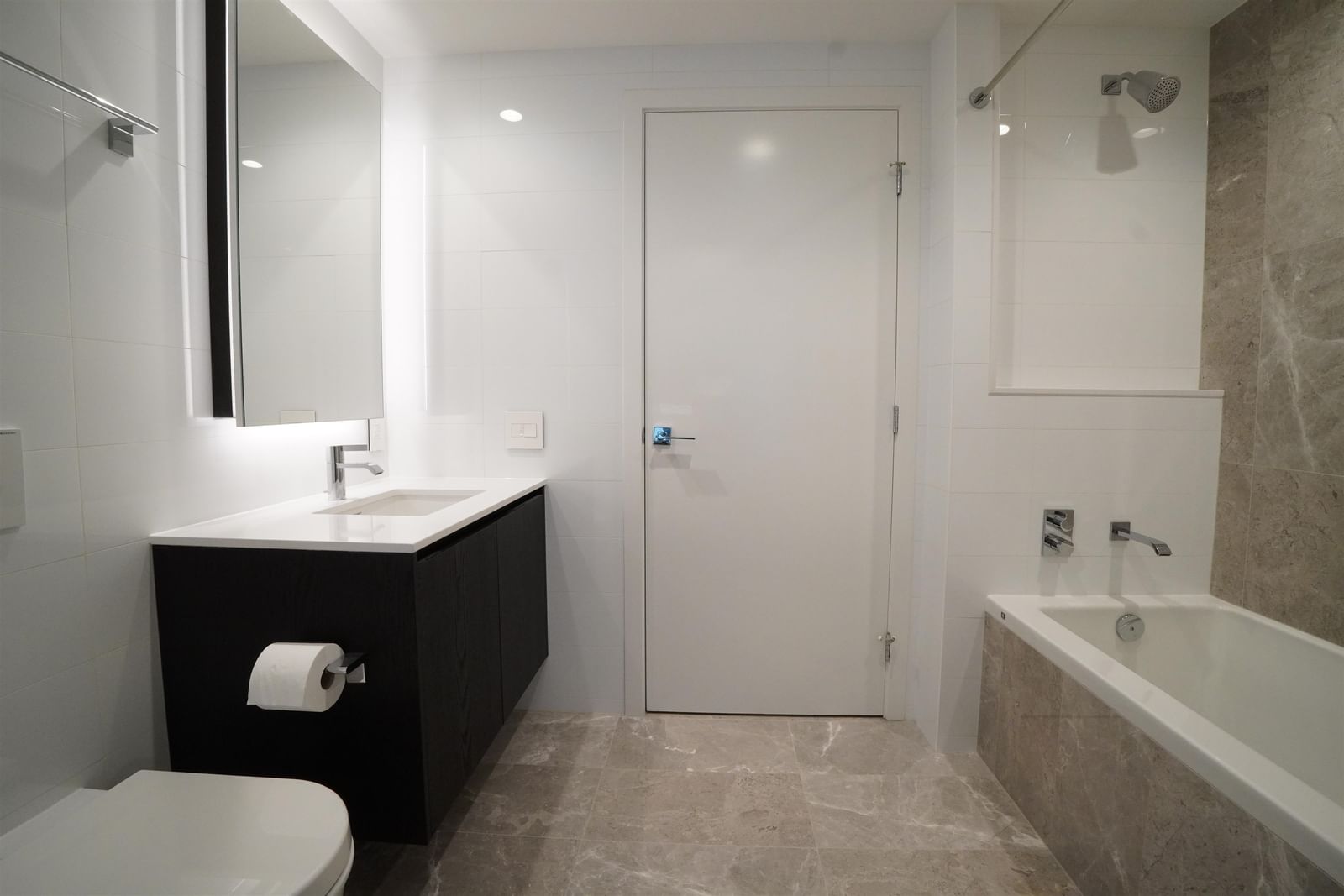 Listing Image 28