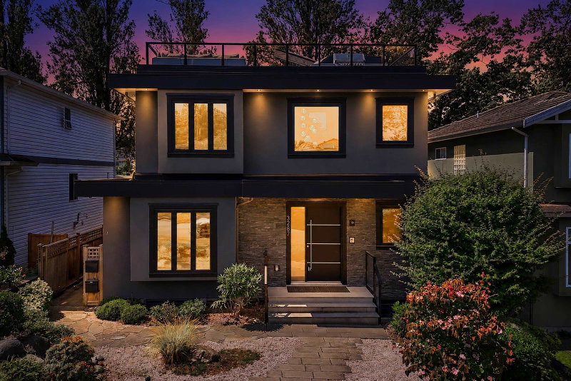 3287 Matapan Crescent