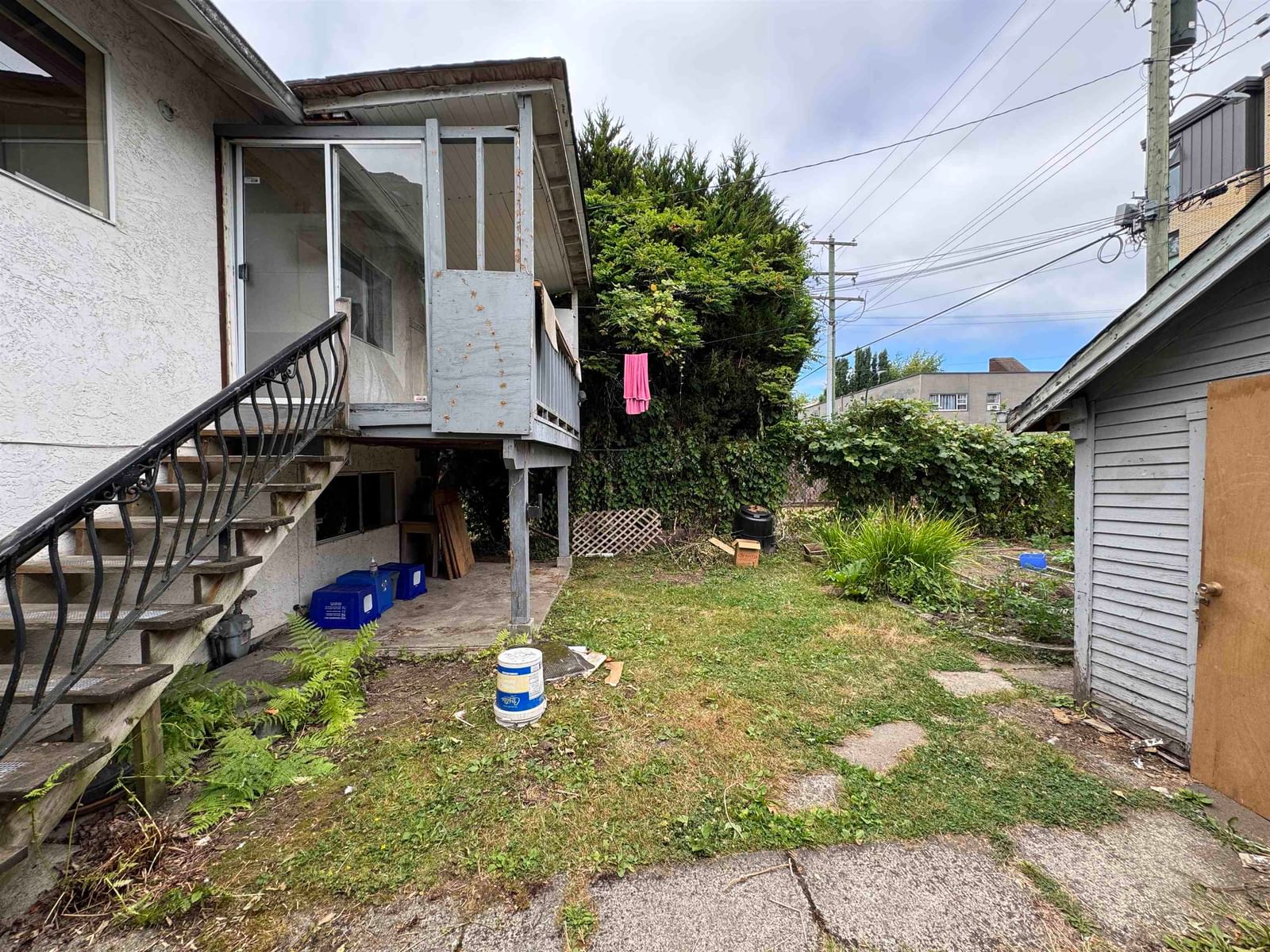 Listing Image 5