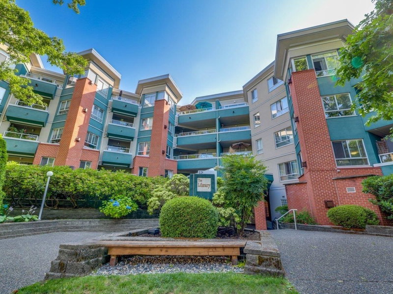 413 - 128 8th Street W