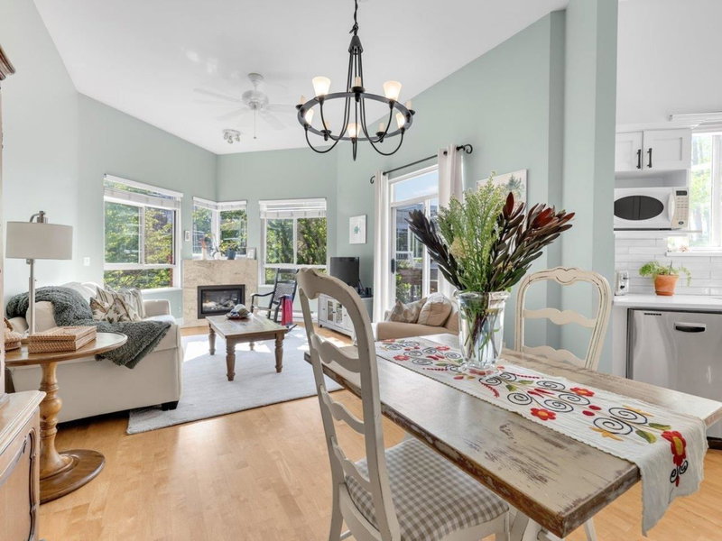 413 - 128 8th Street W