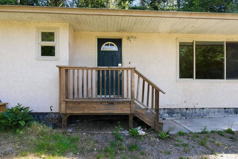 5754 Trout Lake Road