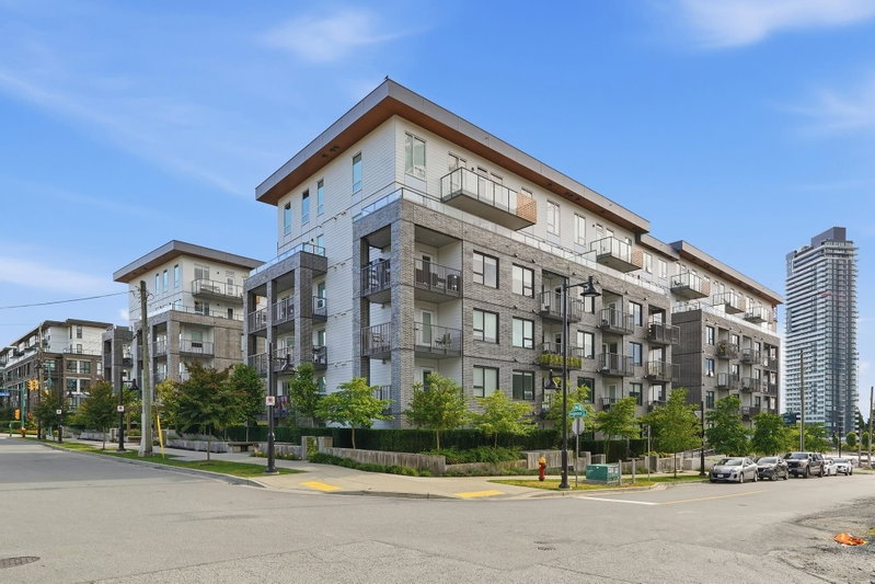 304 - 648 Lea Avenue