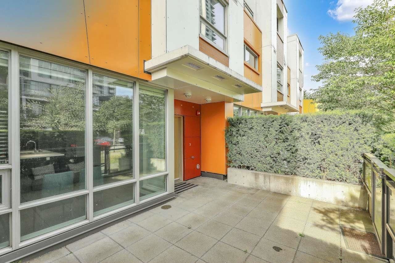 Listing Image 6
