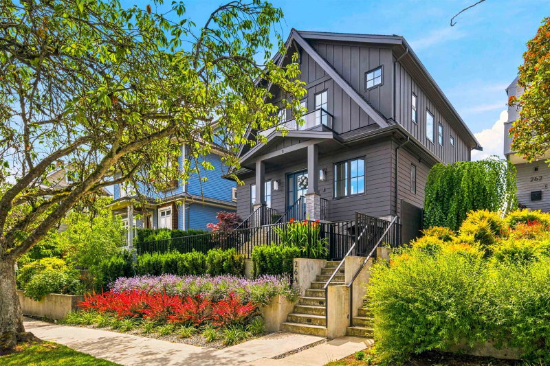 264 17th Avenue E, Vancouver, British Columbia