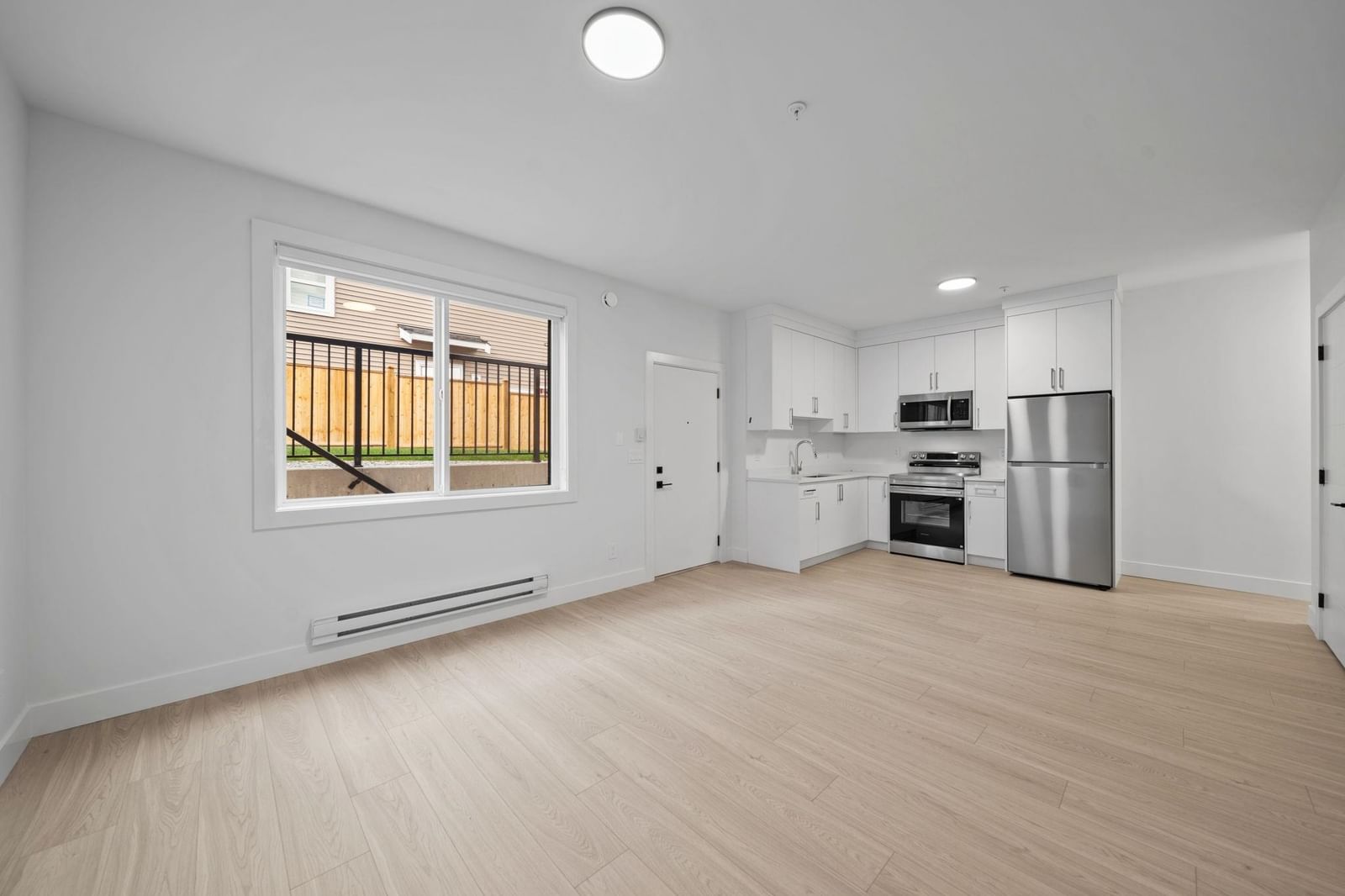 Listing Image 21