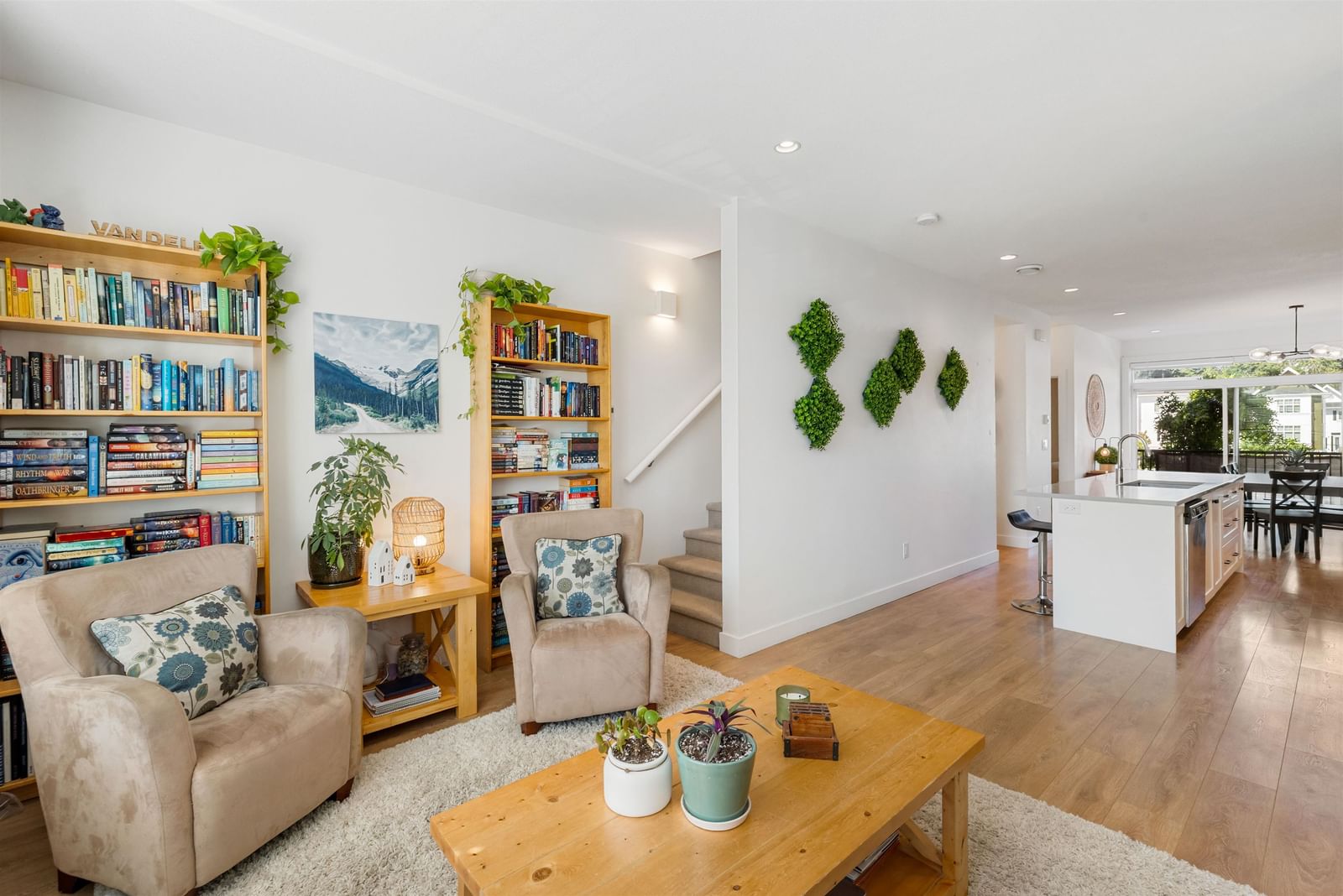 Listing Image 14