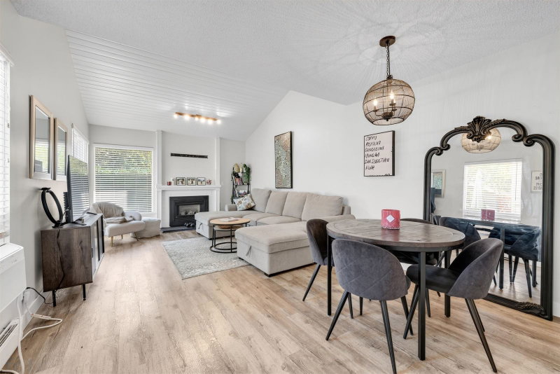 19211 Fairway Drive, Surrey, British Columbia