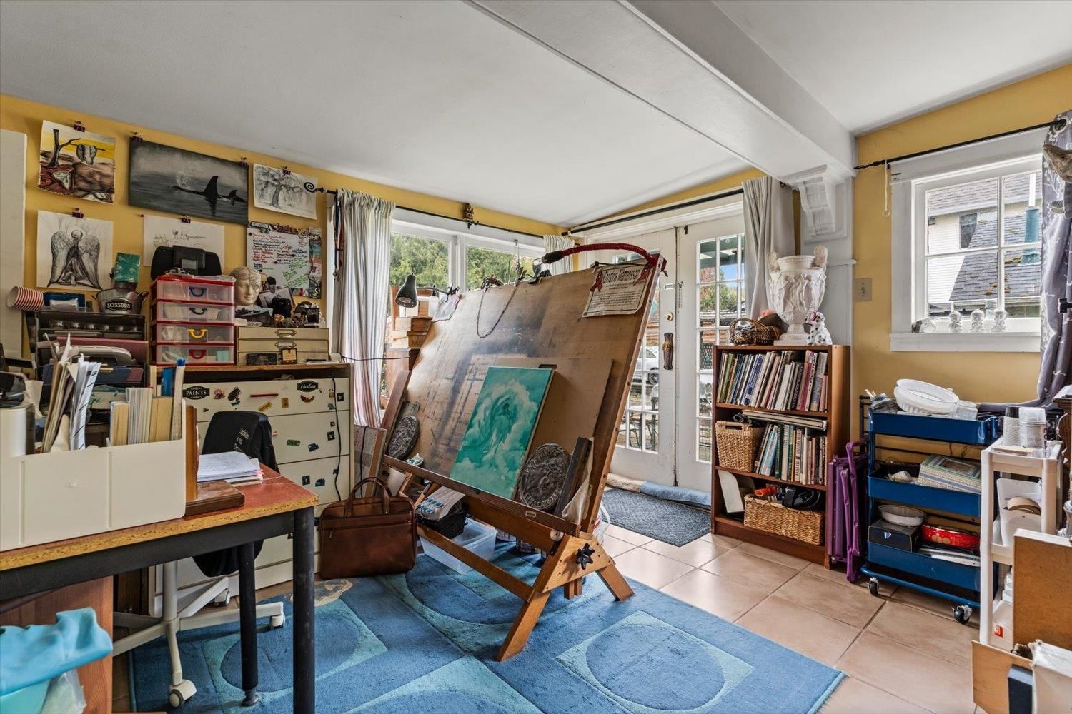 Listing Image 11