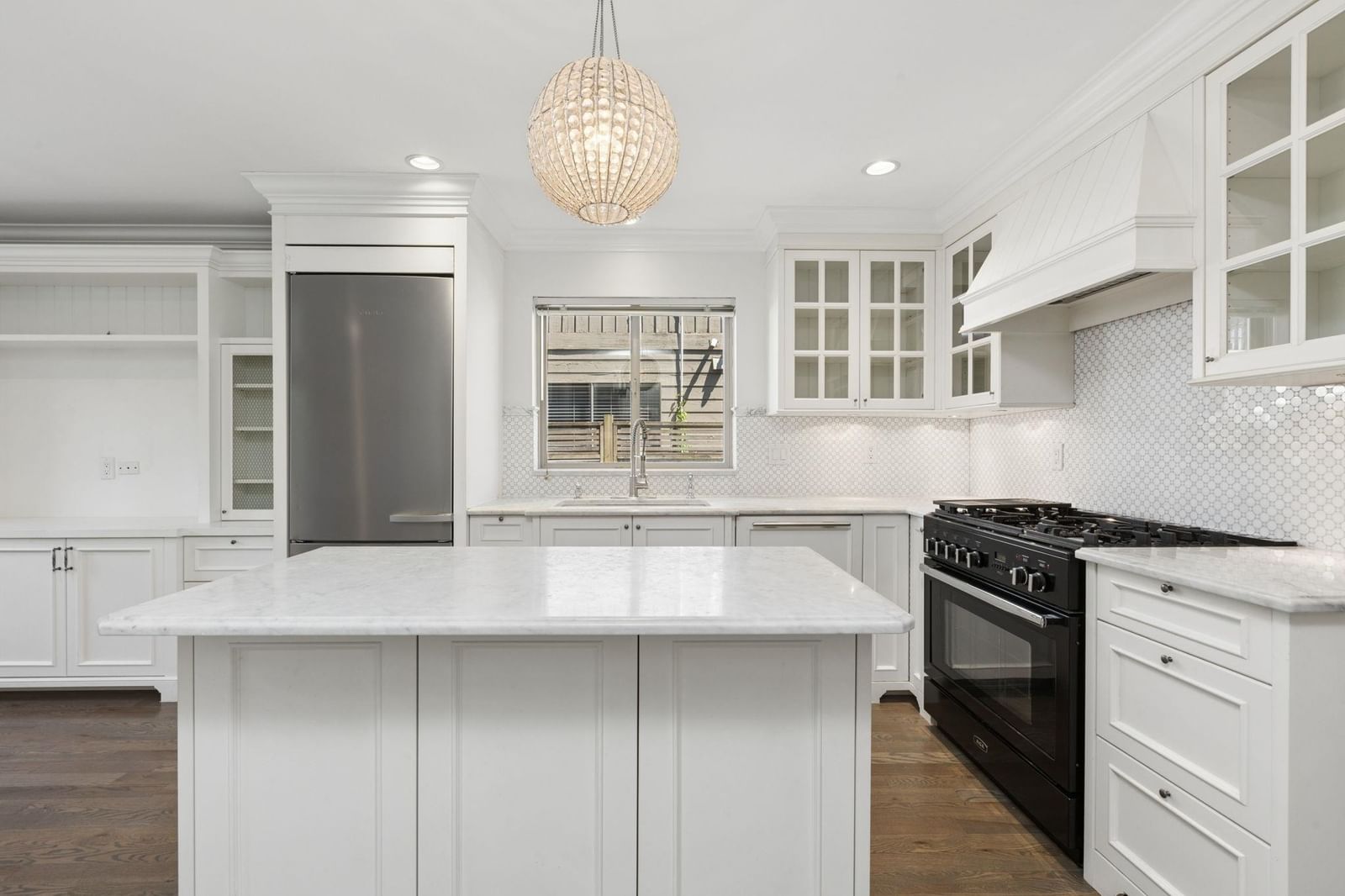 Listing Image 15