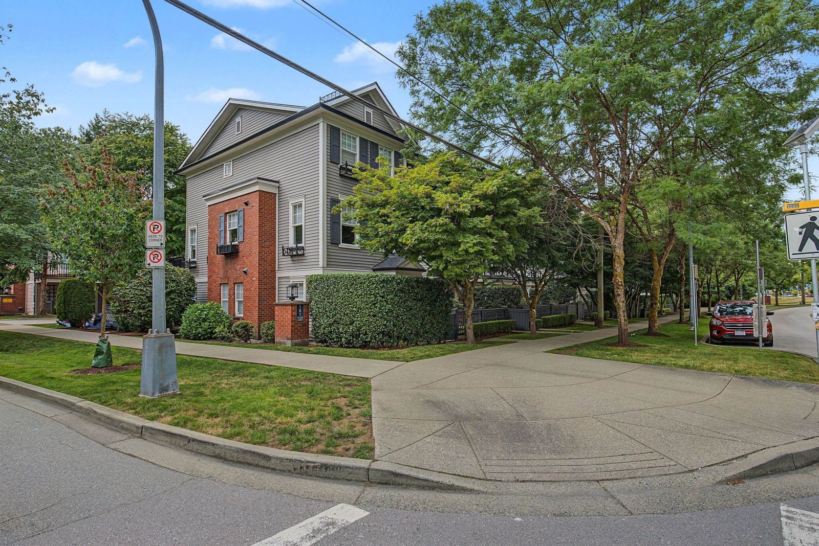 Listing Image 25