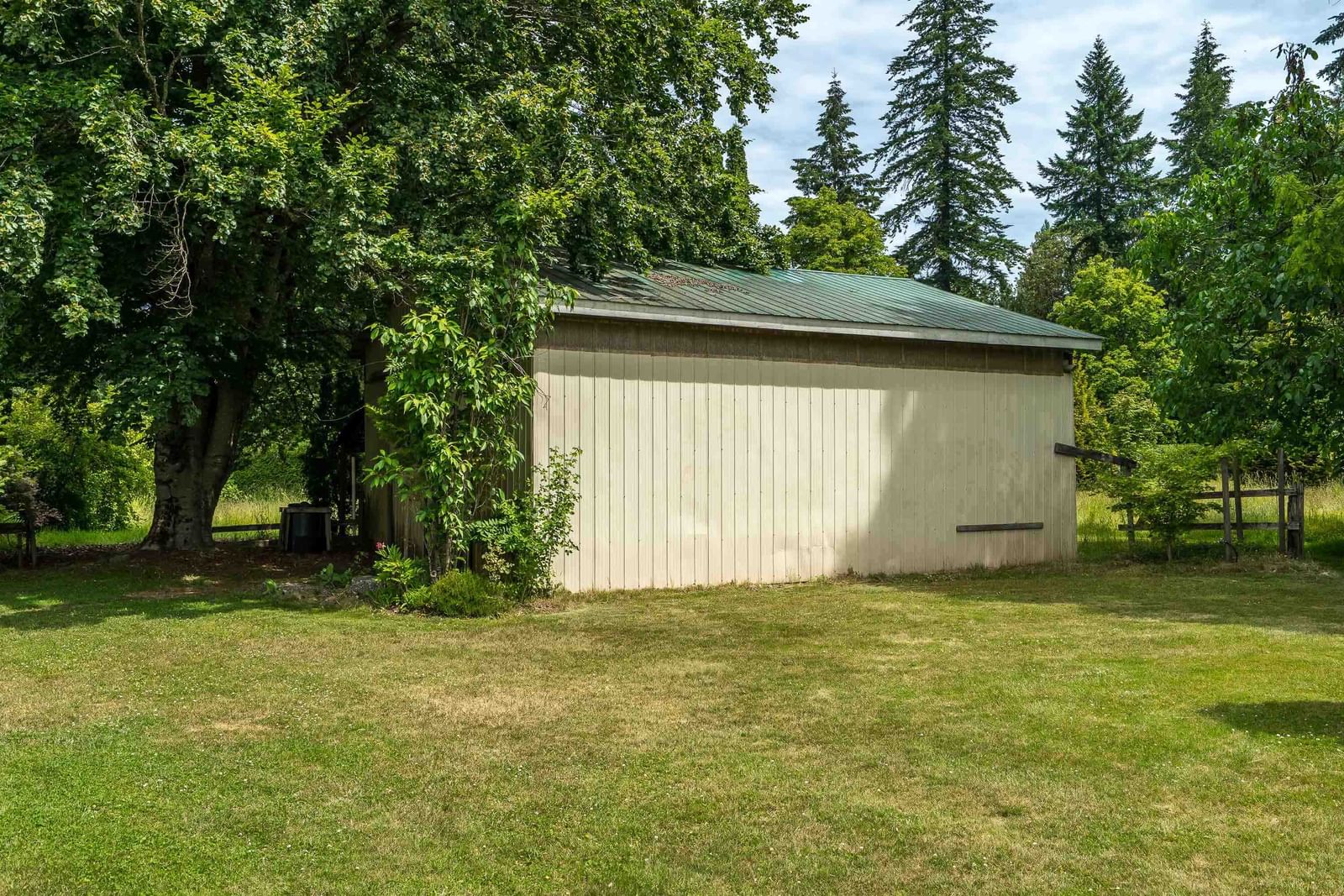 Listing Image 30