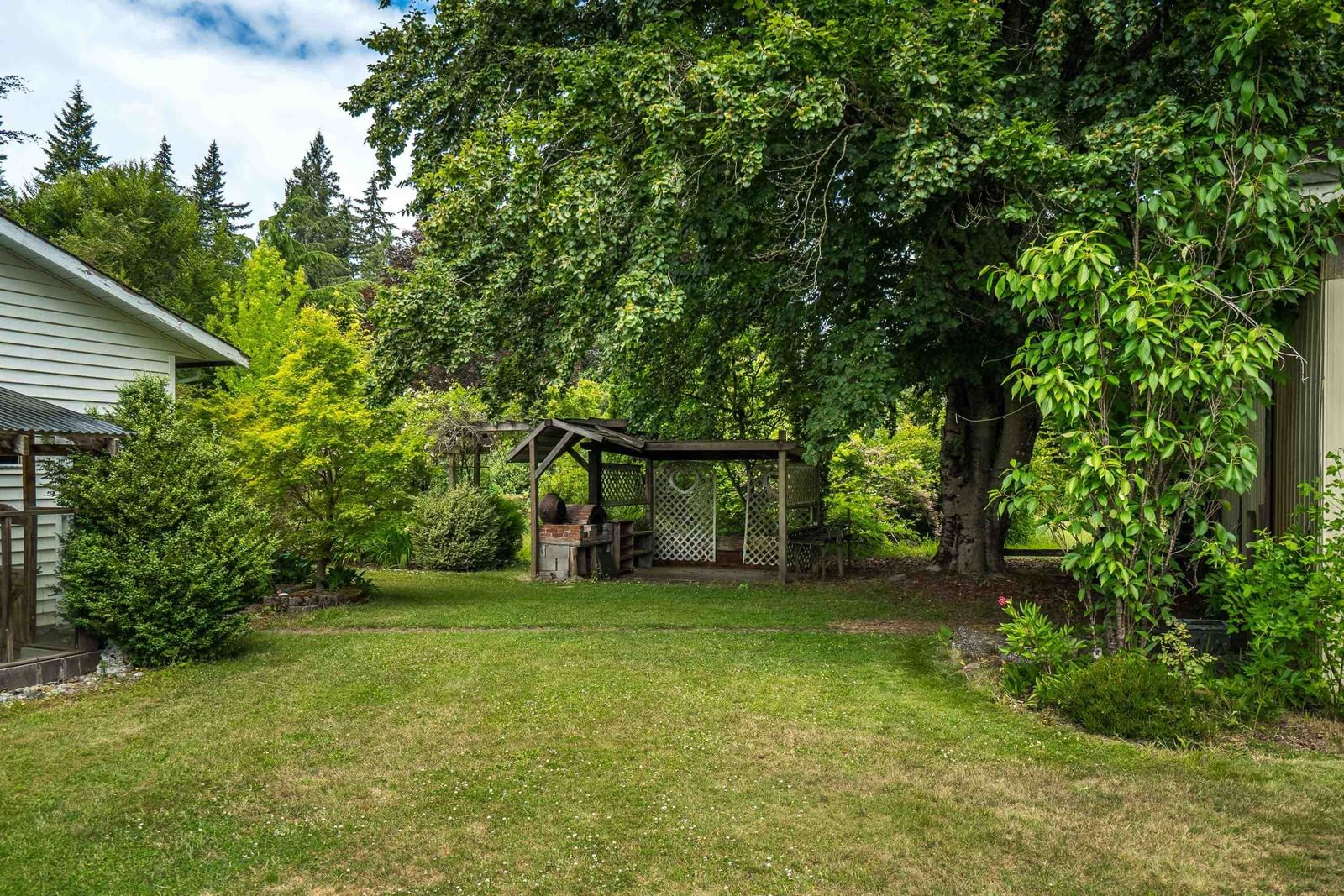 Listing Image 37