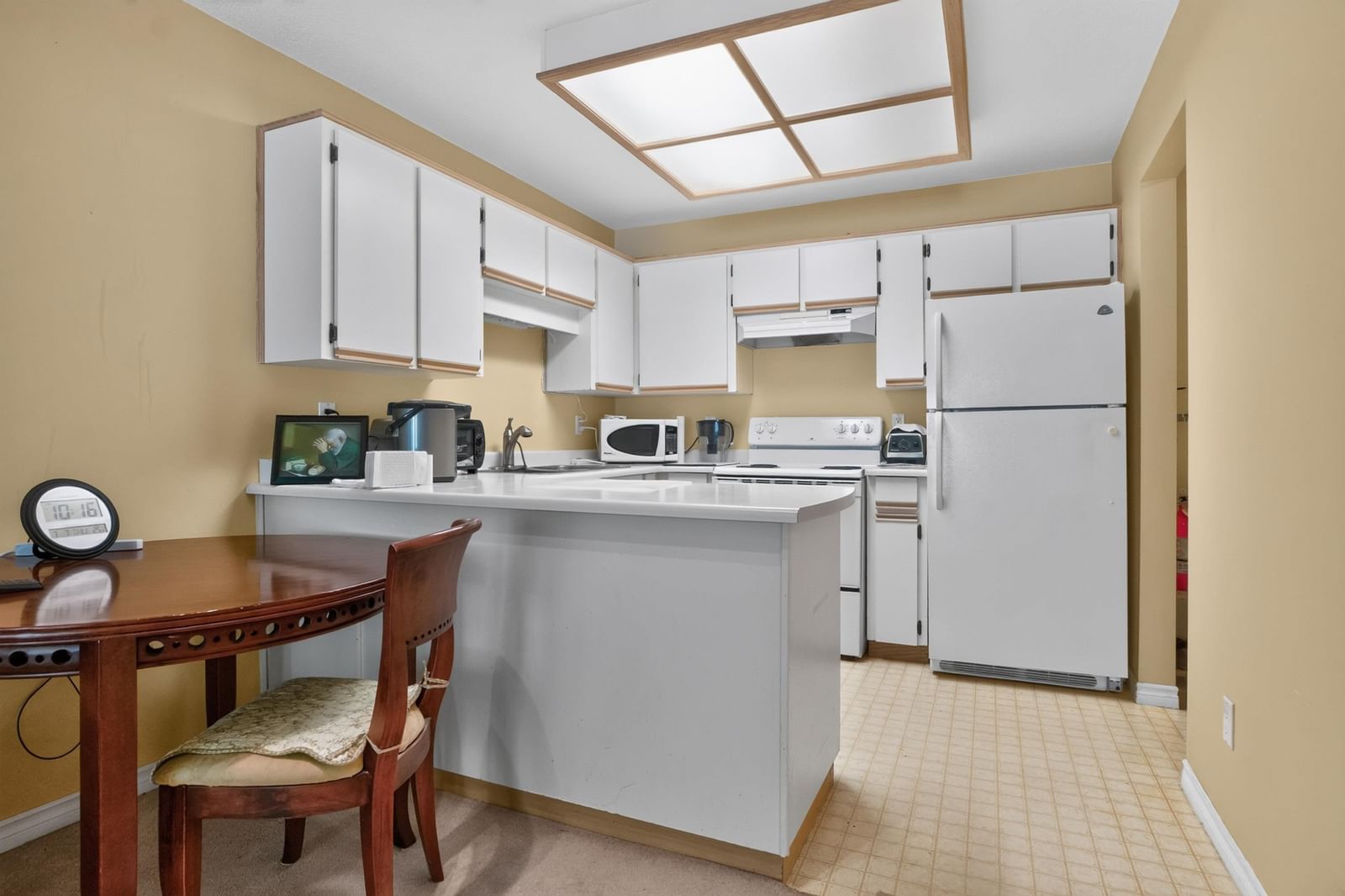 Listing Image 9