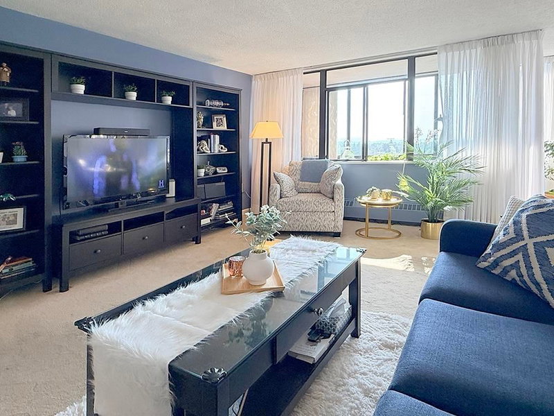 1004 - 6651 Minoru Boulevard