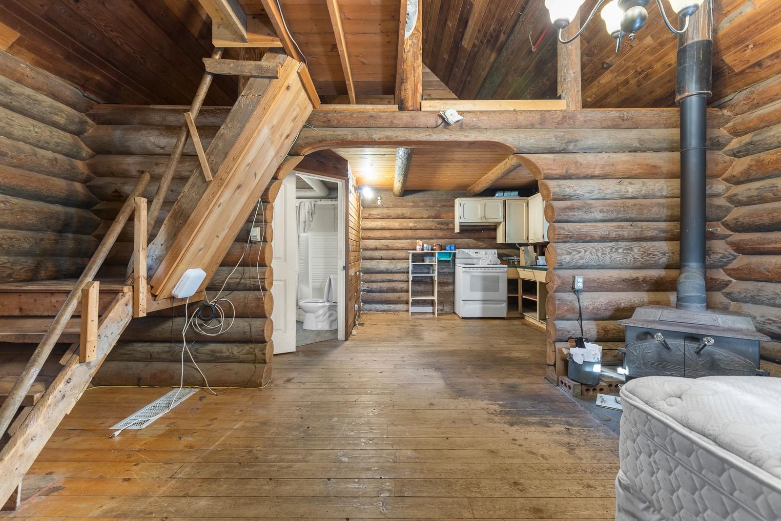 Listing Image 23