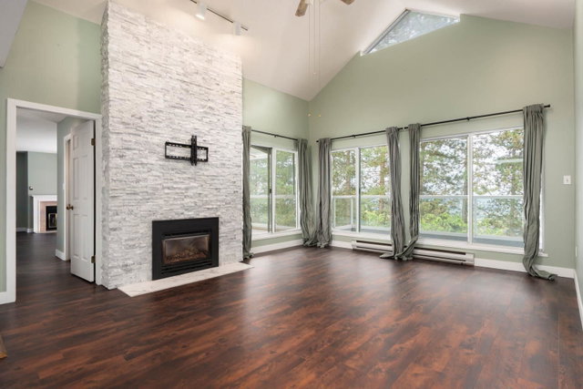 403 - 2733 Atlin Place