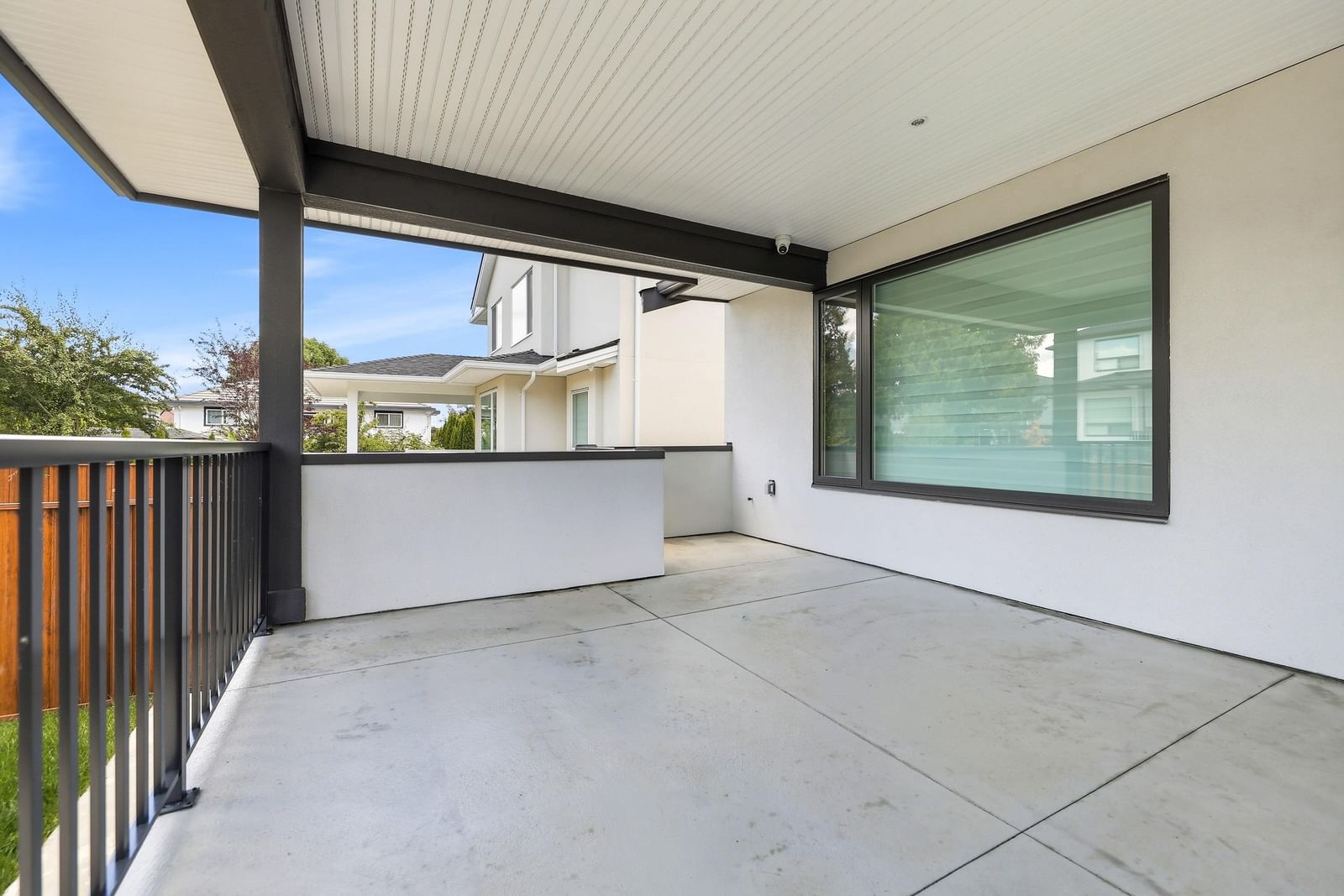Listing Image 29