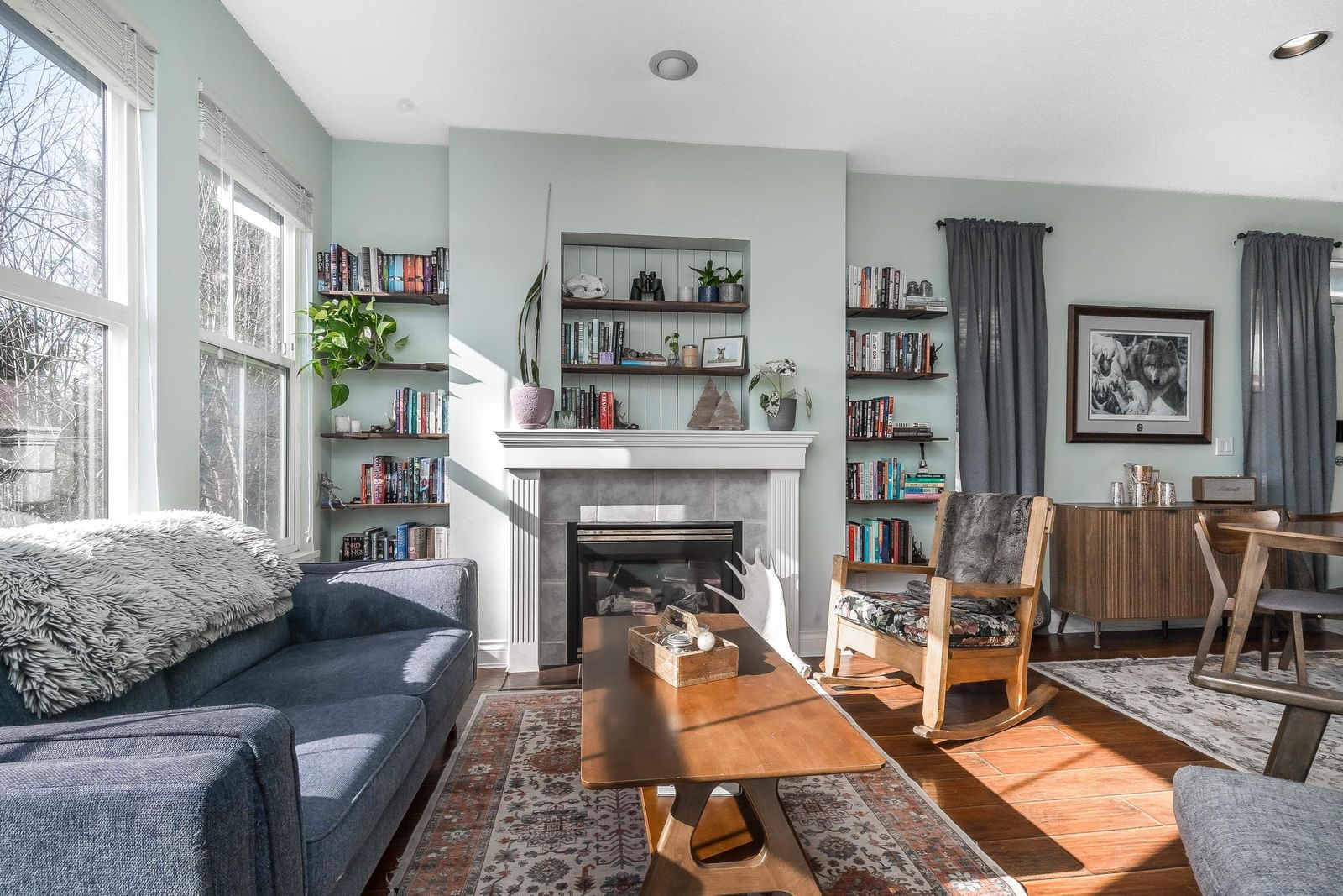 Listing Image 11