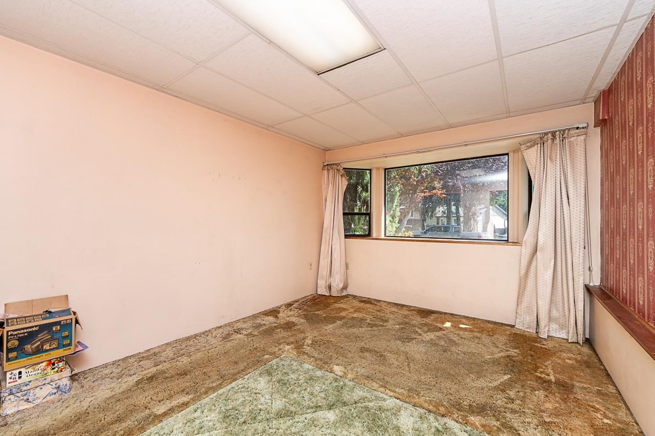 Listing Image 28