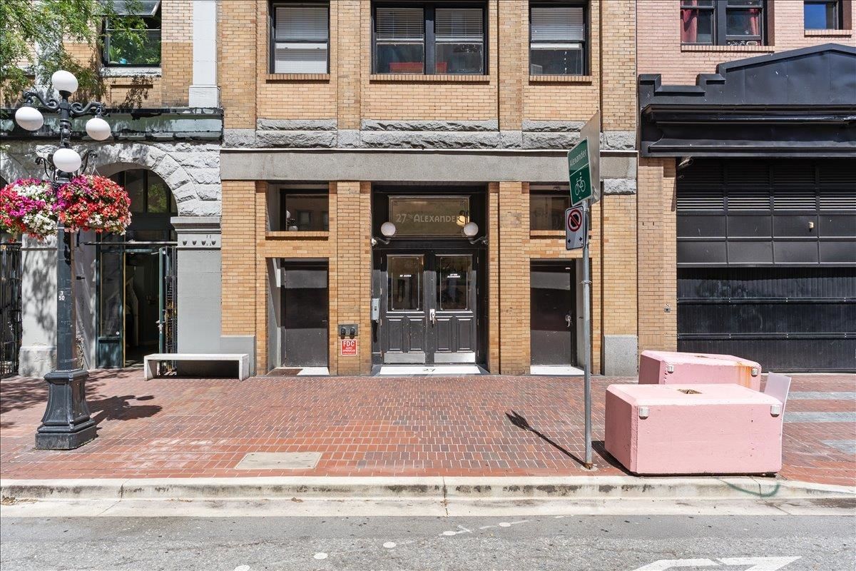 Listing Image 10