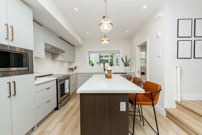 202 - 80 Elgin Street