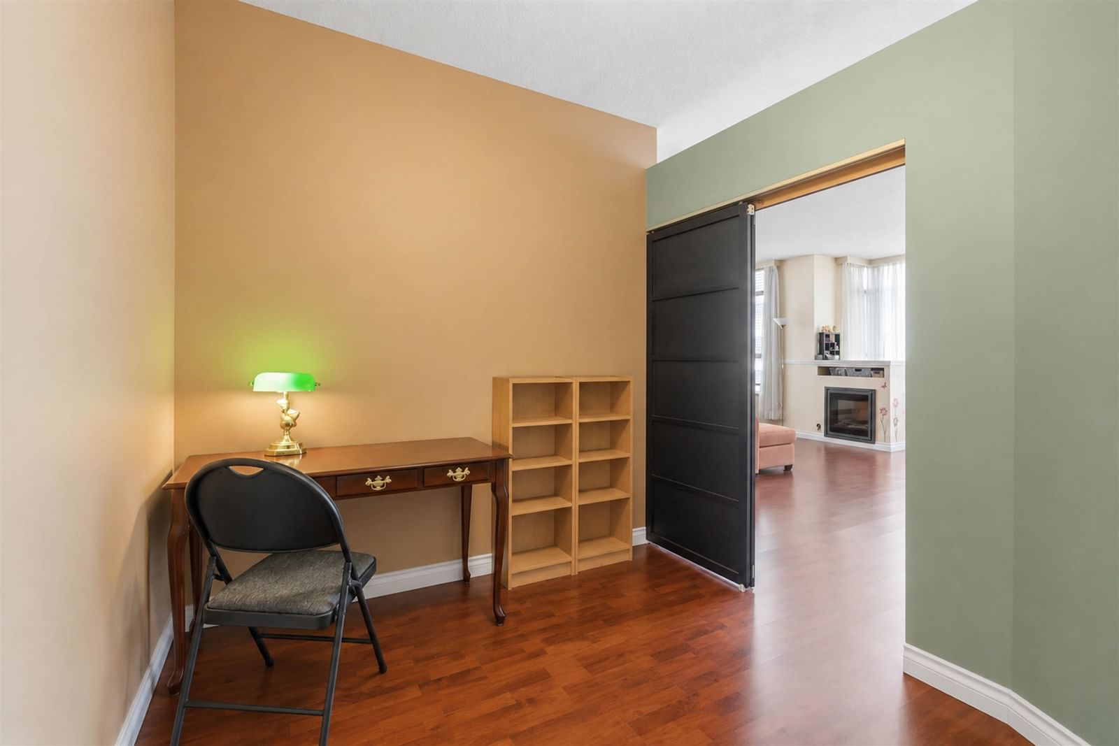 Listing Image 14