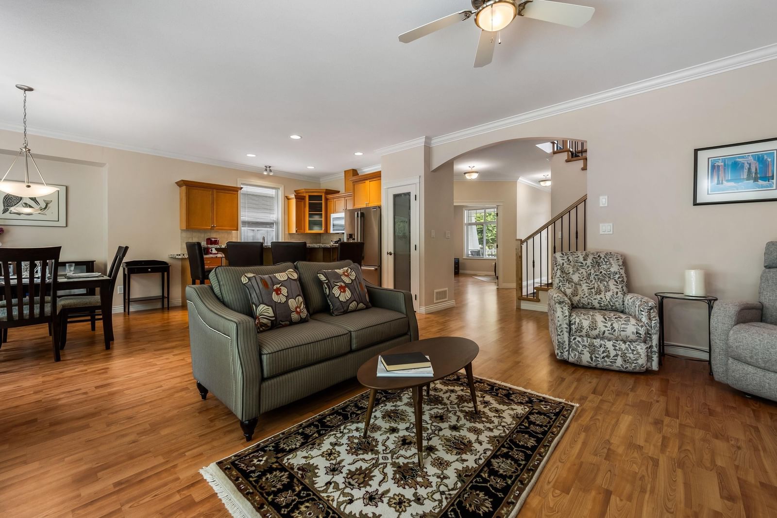 Listing Image 15