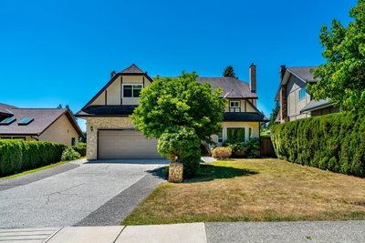 382 Balfour Drive
