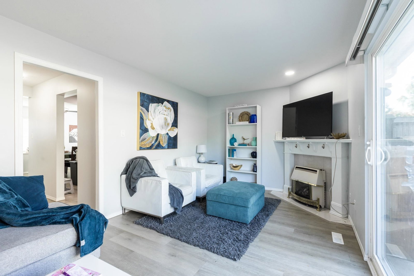 Listing Image 13