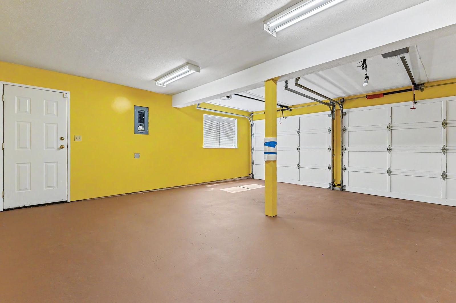 Listing Image 33