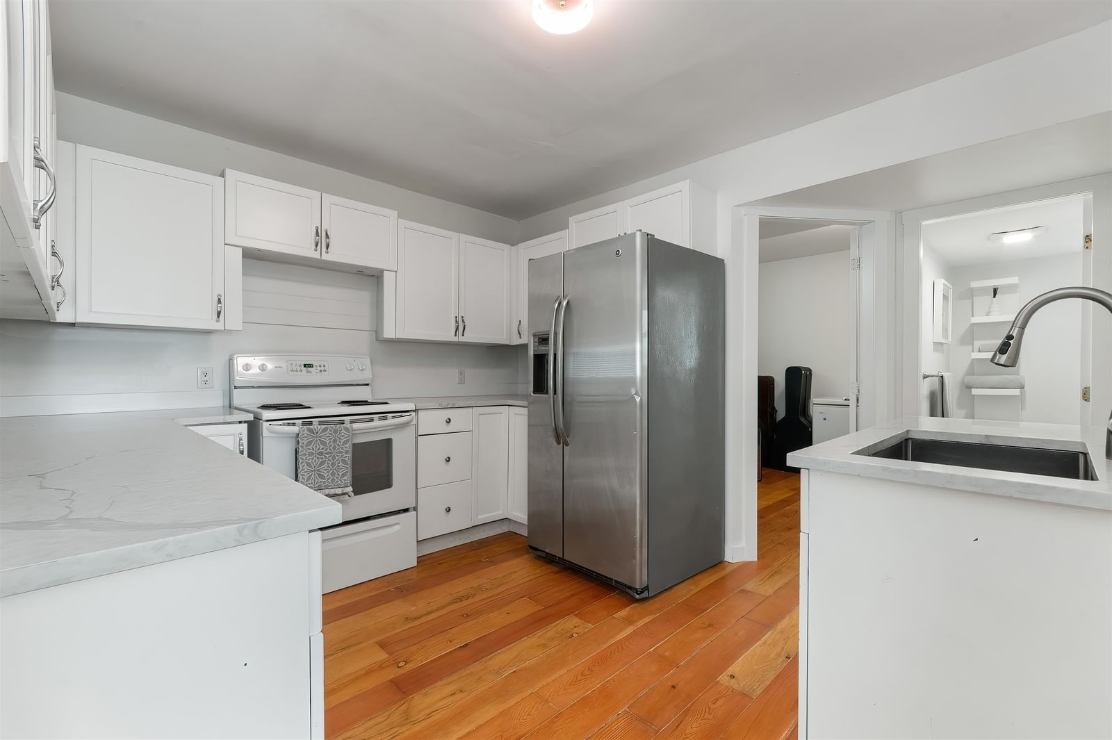 Listing Image 21