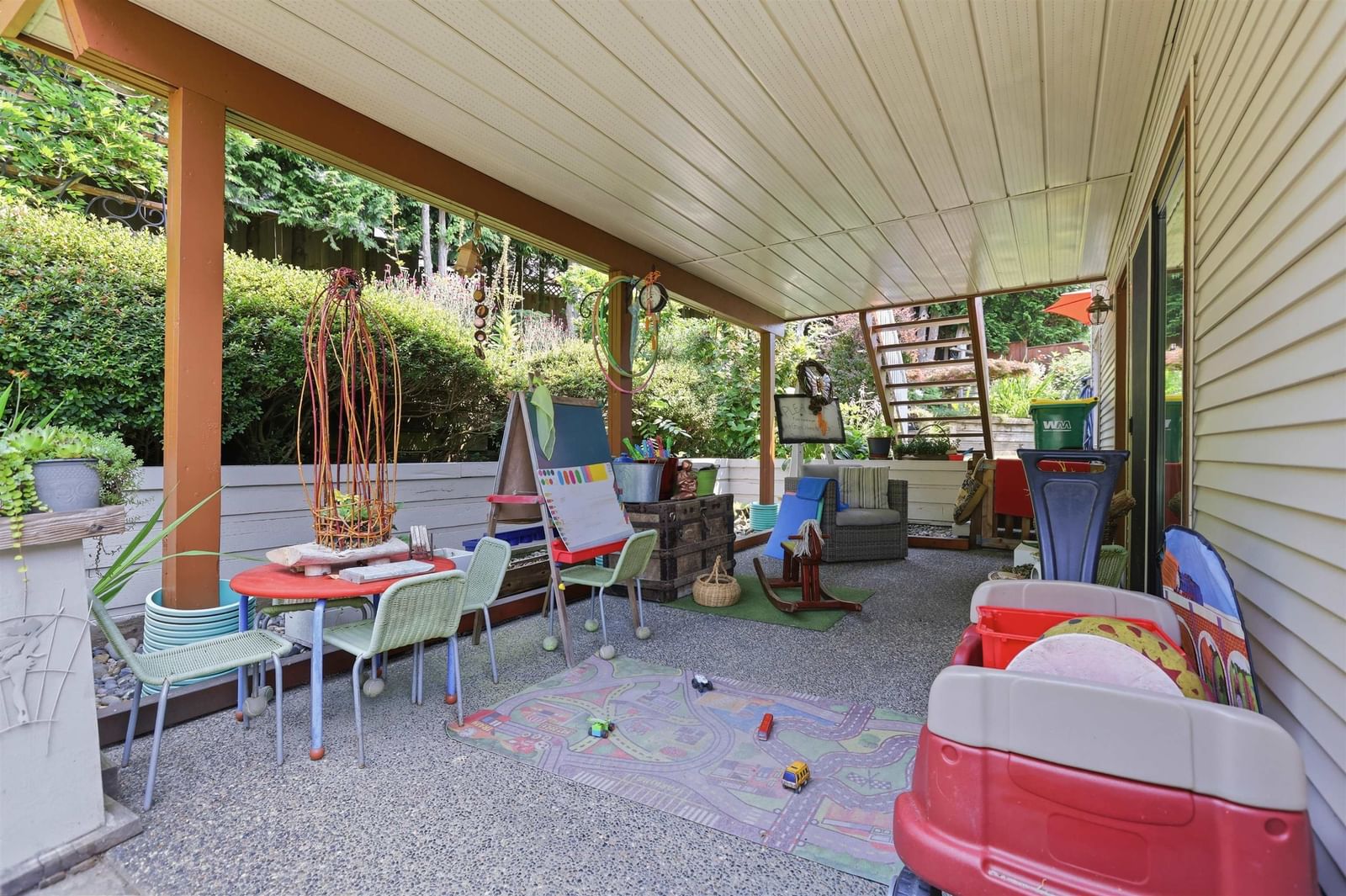 Listing Image 8