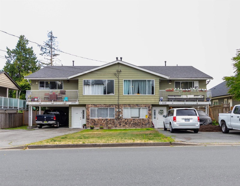 2228 King Albert Avenue