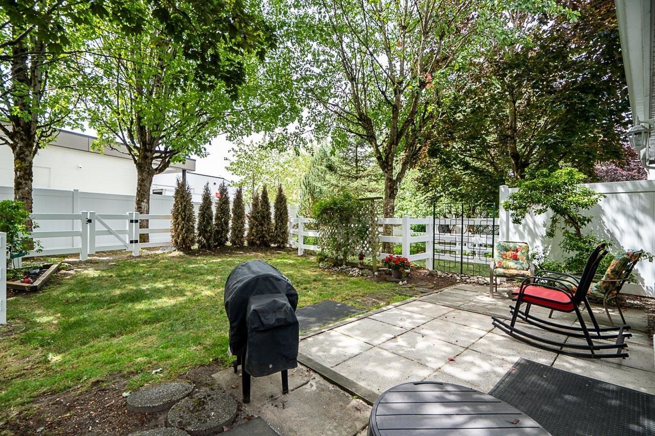 Listing Image 14
