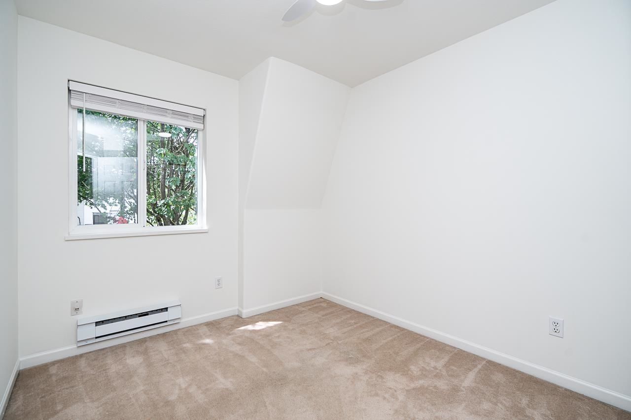 Listing Image 30