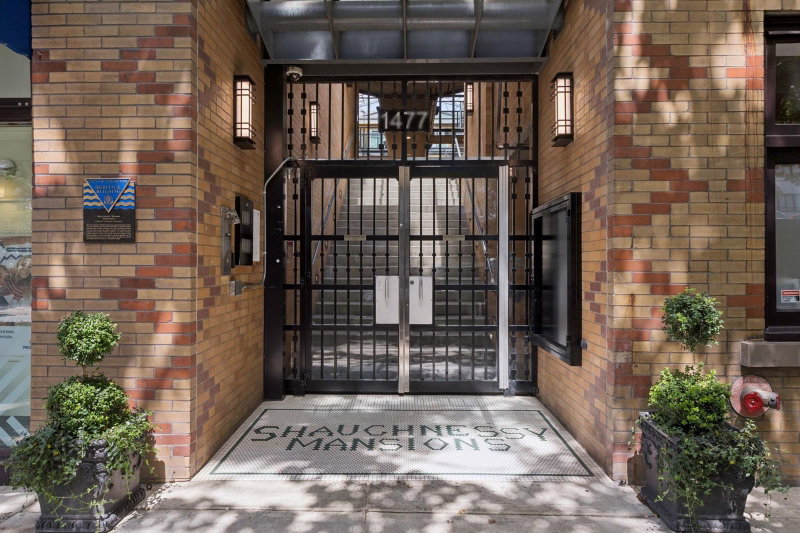 303 - 1477 15th Avenue W