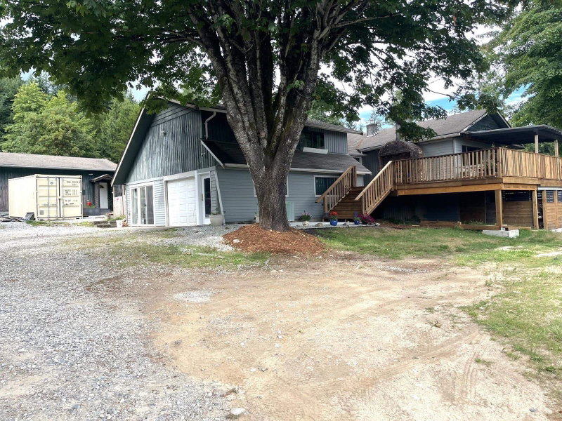 988 Cemetery Road