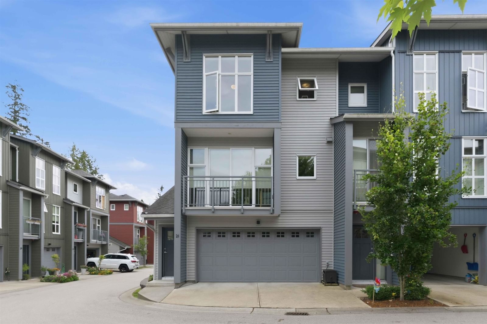 Listing Image 2