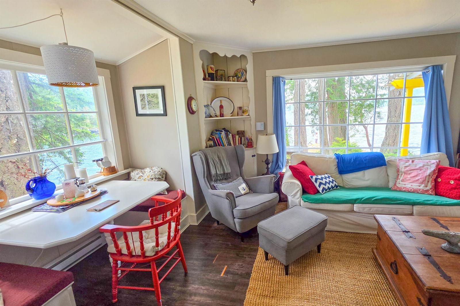 Listing Image 11