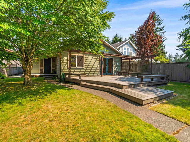 1116 20th Street W