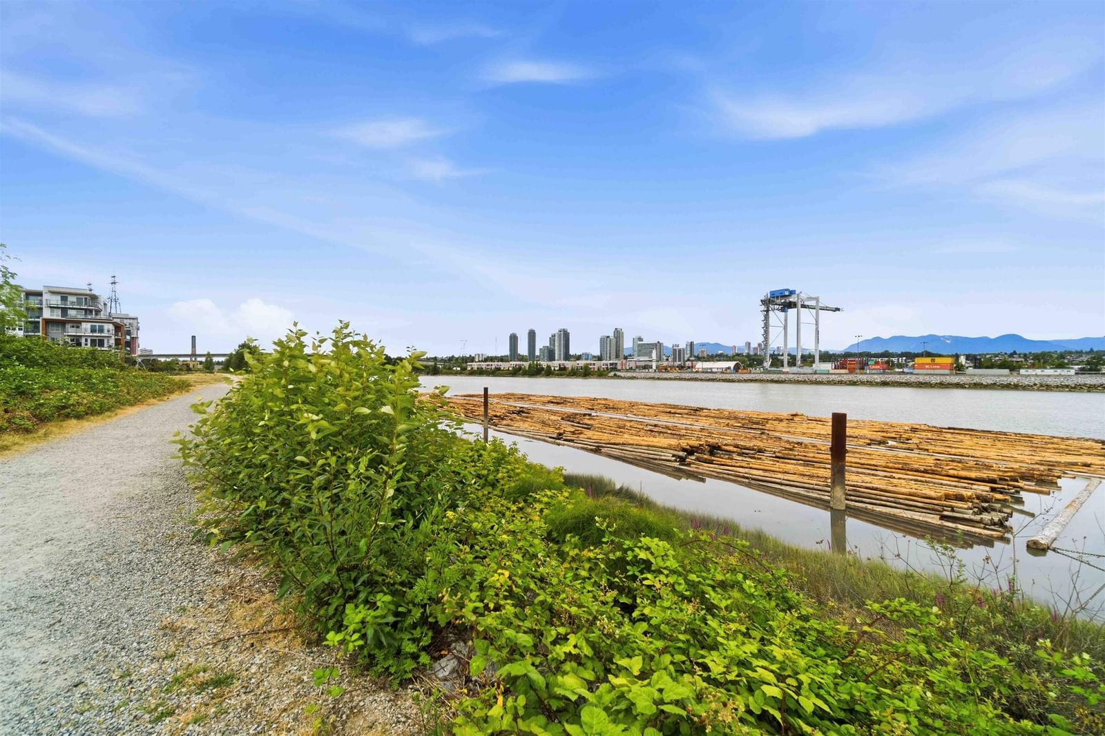 Listing Image 22