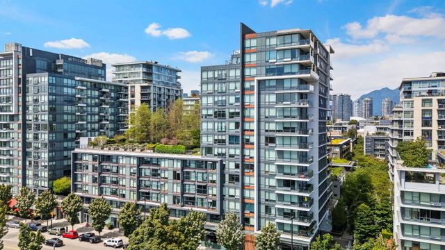 523 - 159 2nd Avenue W