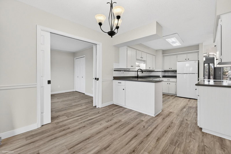 61 - 32959 George Ferguson Way