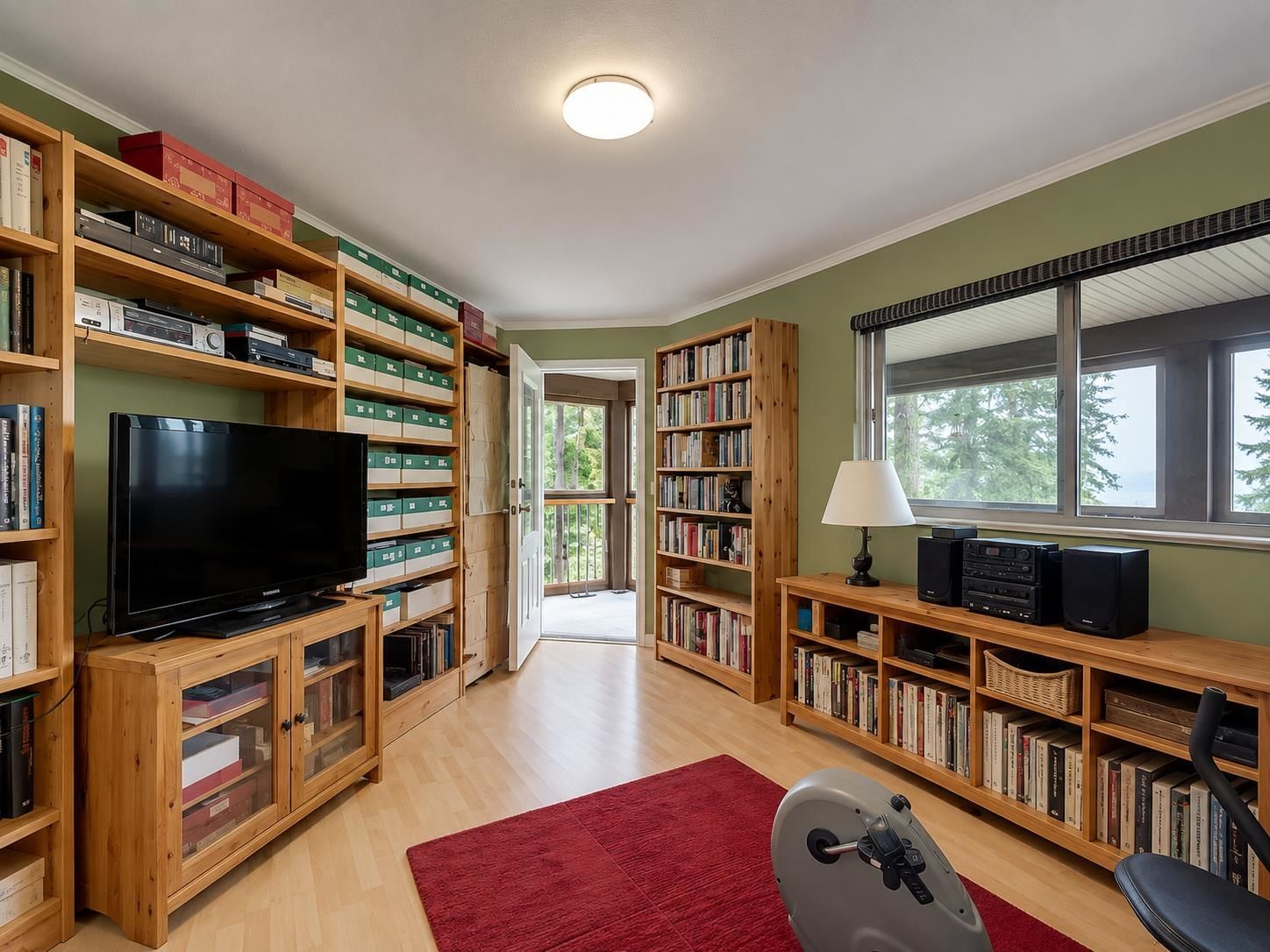 Listing Image 19