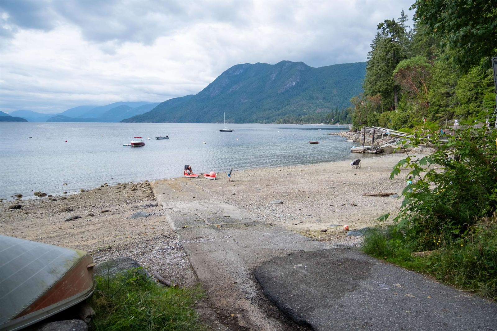 Listing Image 9