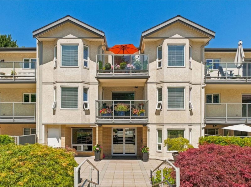 15255 18 Avenue #303, Surrey, British Columbia