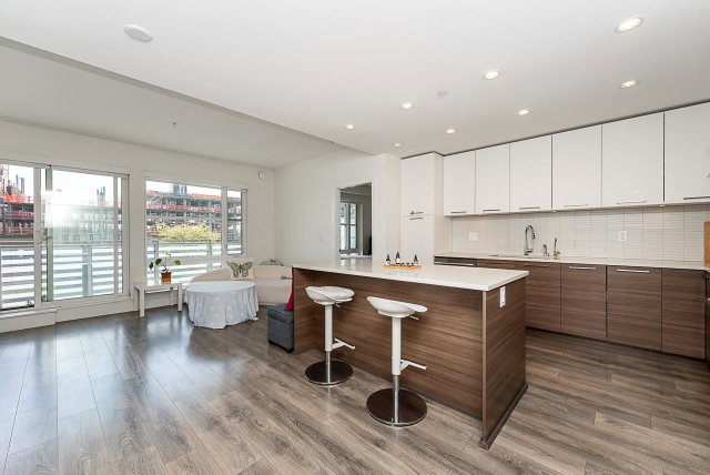503 - 3488 Sawmill Crescent