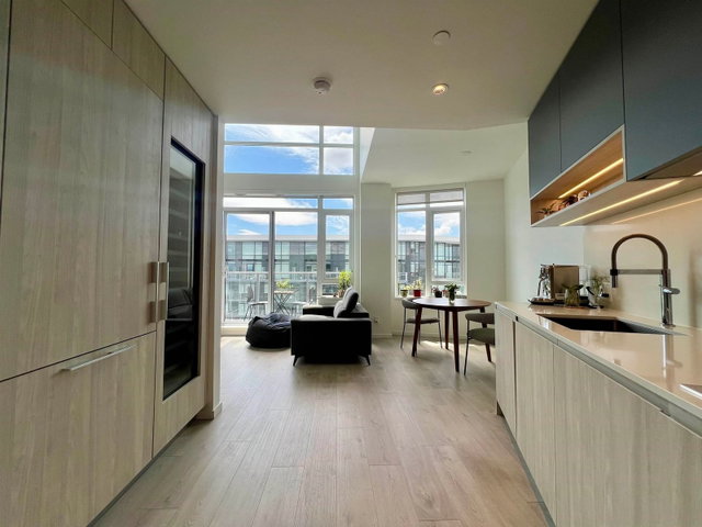 1310 - 6300 Minoru Boulevard