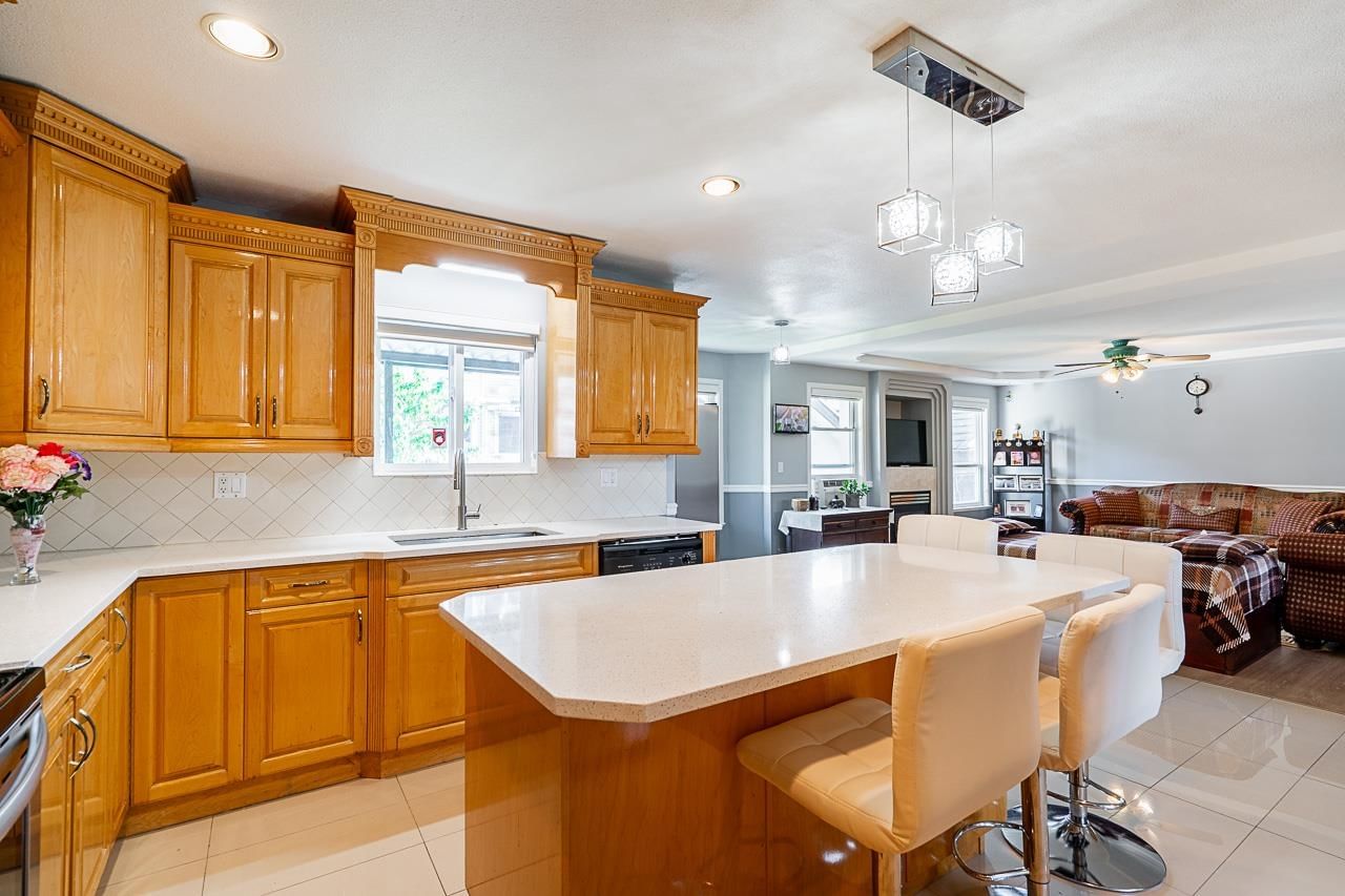 Listing Image 13
